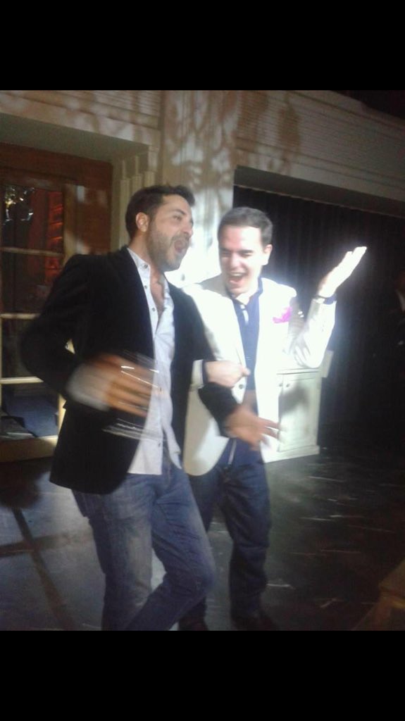 EMRENY's tweet image. #TBT 🇺🇸🇬🇧An other EmréNY fashion gig and after party. Good Energy is unforgettable. 🇹🇷Halen enerjisiyle ( lansmanda insanlar dans ediyordu), sunumuyla, herkesin hafızalarında yer etmiş olan bir başka EmréNY defilesi ve after partysi. #tbt #fashion #fashionshow #EmréNY #EmreErturk