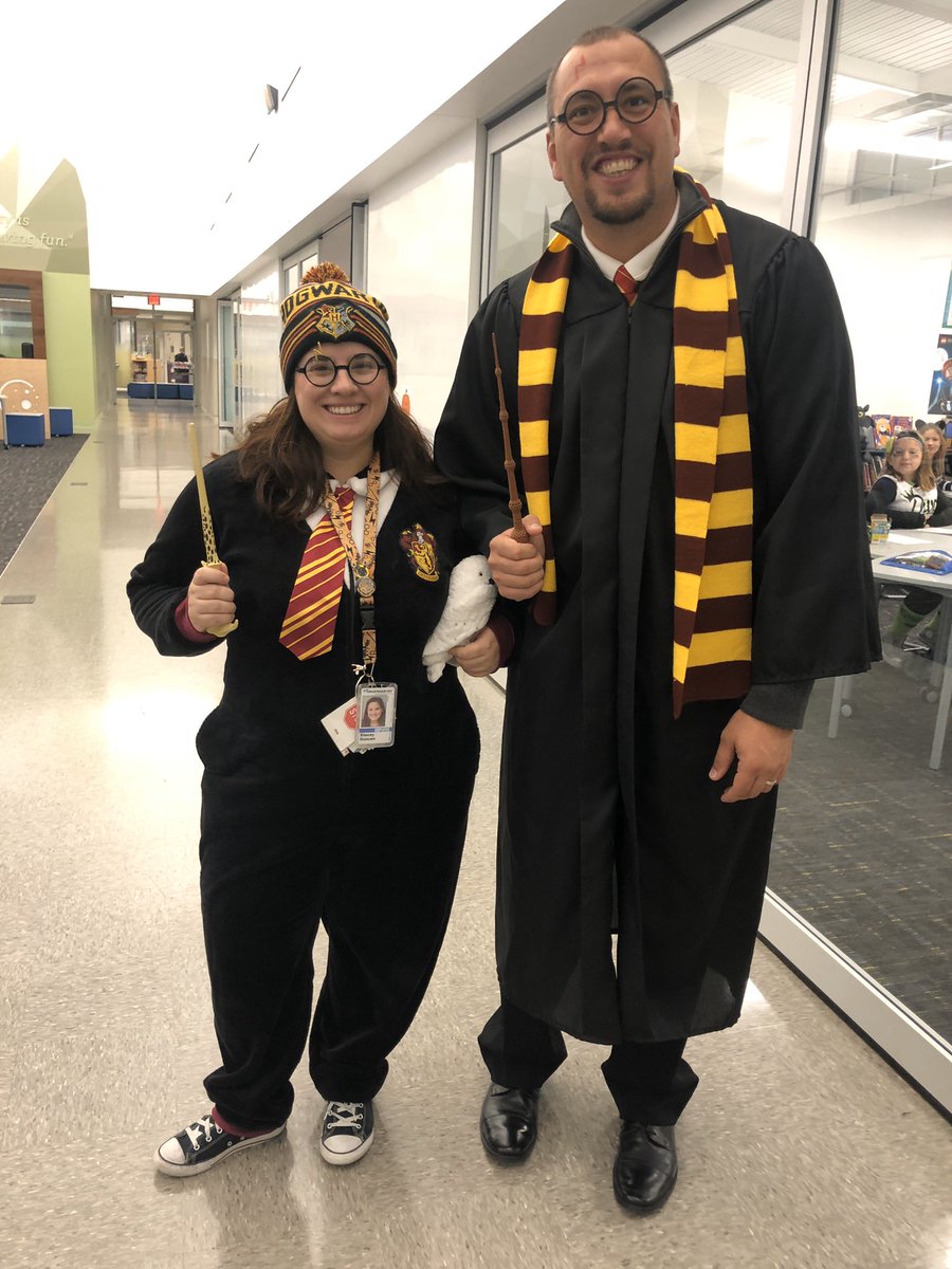 TechSpEdTeacher's tweet photo. Matching Harry Potters with @pollard1122 @JRIrvin_Elem 😂💁🏻‍♀️ https://t.co/eTJC0p8nQ1