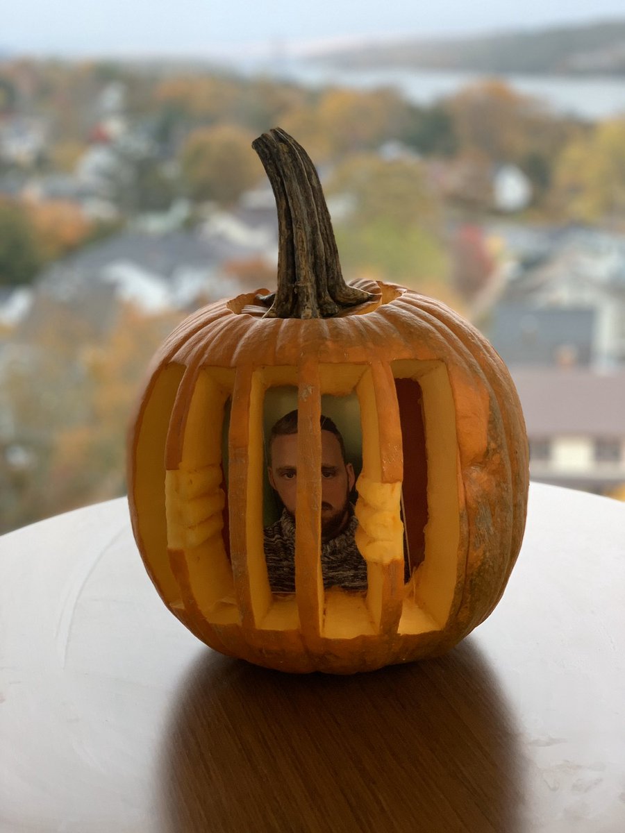 Happy #Halloween, May your treat bags be full and your night filled with laughs and fun <a href="/TD_Insurance/">gwantanmo</a> #BeSafe