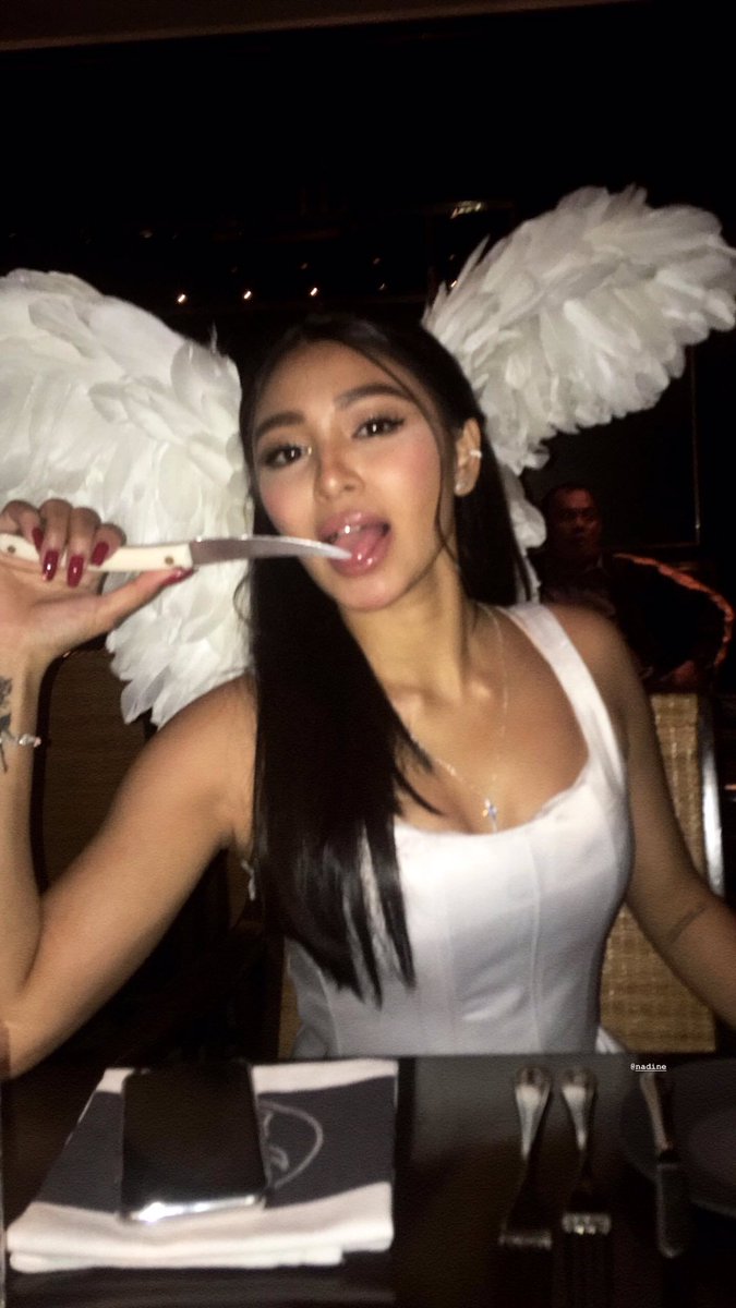 x01_mer's tweet photo. Birthday girl 📷keikofoxx #LadyLusterTurns26 https://t.co/u9IsJLF0Il