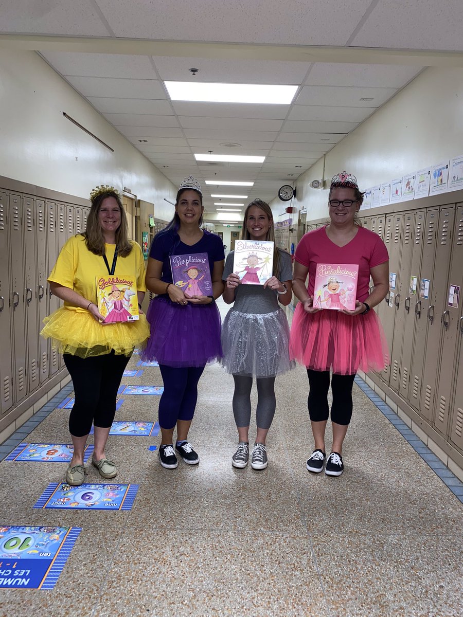 MsStein_Kinder's tweet photo. The Pinkalicious gang is all here! @WellwoodIntlES #bcpskinder https://t.co/q3yVhWJeMz