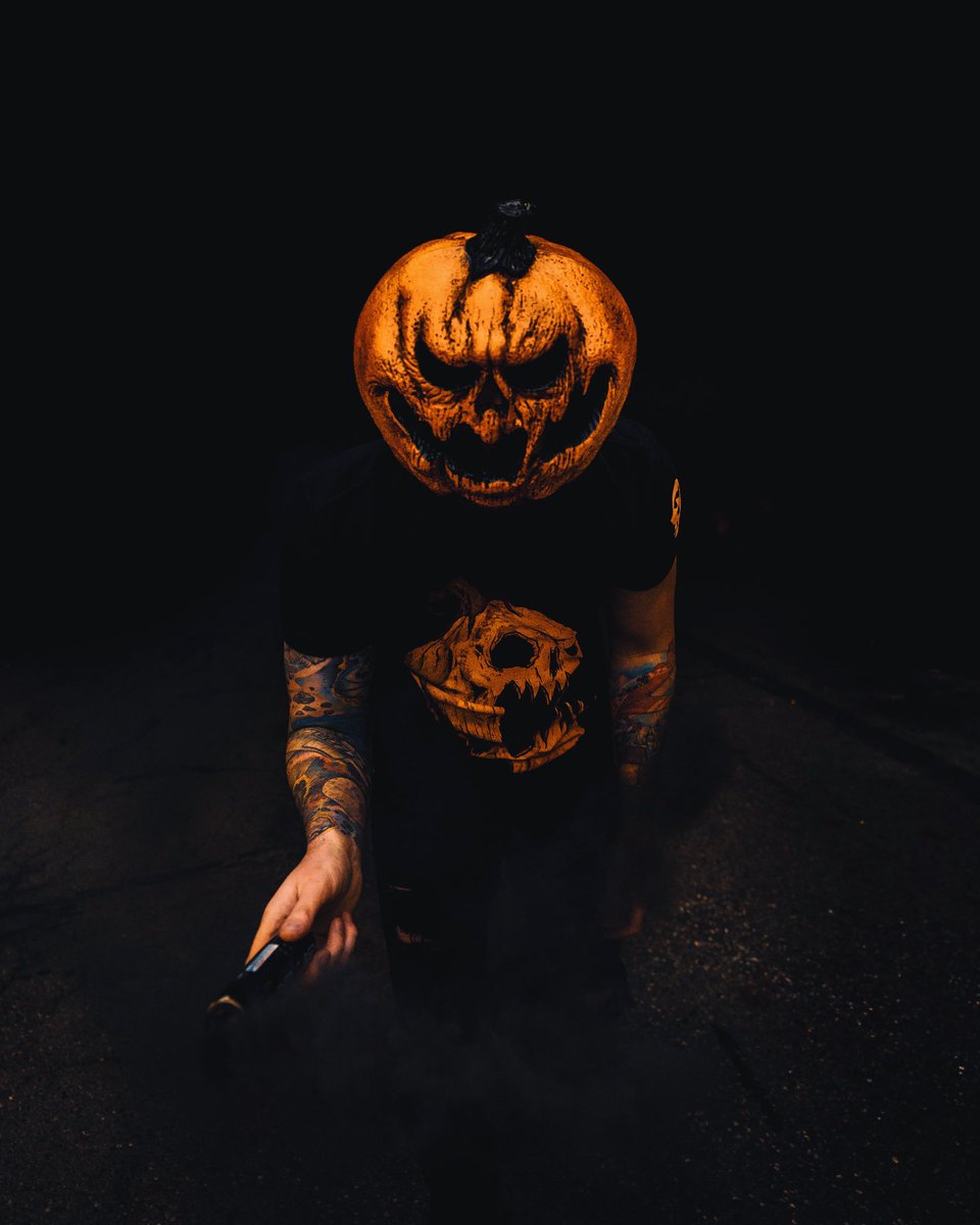 jonburkey's tweet photo. Happy #halloween2019  @jonburkey @hannahdenike @bacobjurkey #pumpkin #smokegrenade #detroit #michigan https://t.co/jNi2QW4mCt