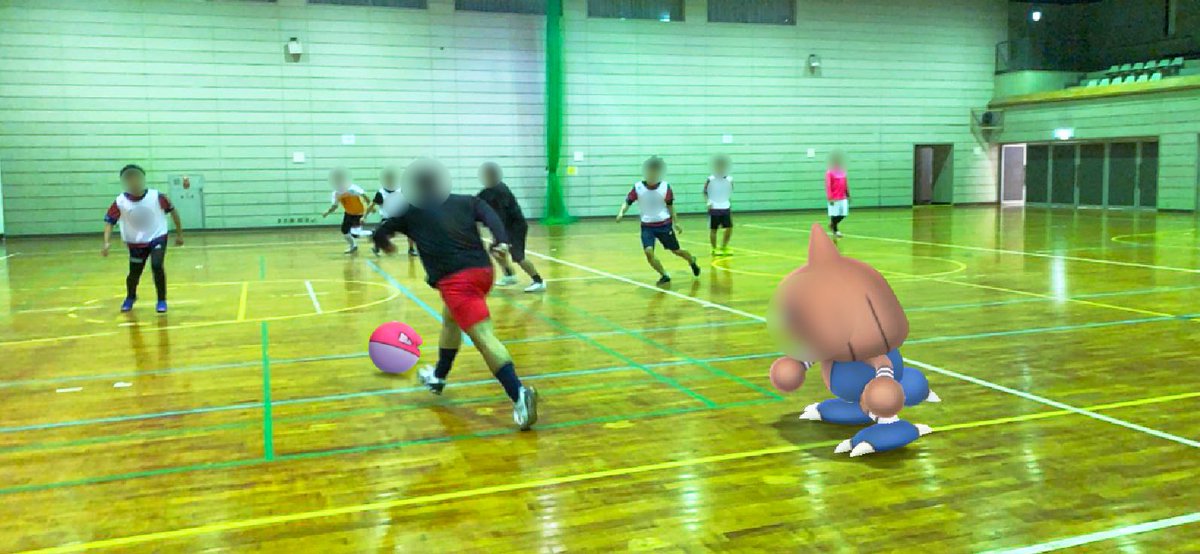 OKAPOKECLUB's tweet photo. フットサル⚽️
#PokémonGO #好きなようにGOしよう 
#ポケモンgo #PokemonGOarplus
#GOsnapshot #PokemonGOAR  #旅ポケGO ＃スナップショット https://t.co/rcJuqEaEkL