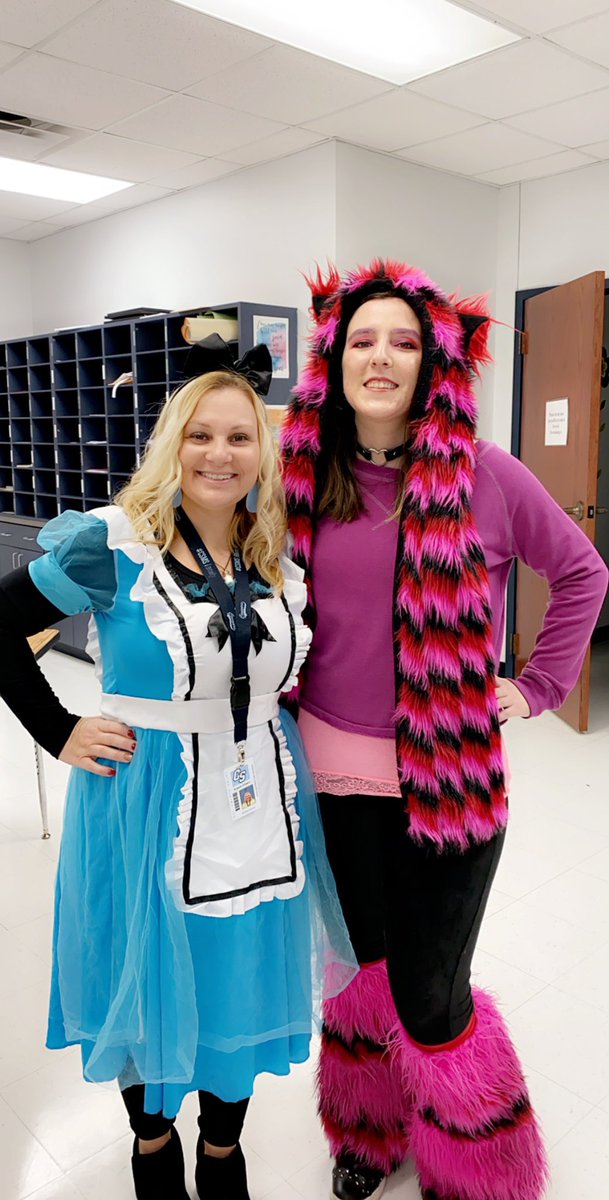 angel4kr's tweet photo. Happy Halloween 🎃👻 Literacy & Word Dress Up Day #ourWHY #CSMSFamily #bestcampus https://t.co/CMB6d1aErp
