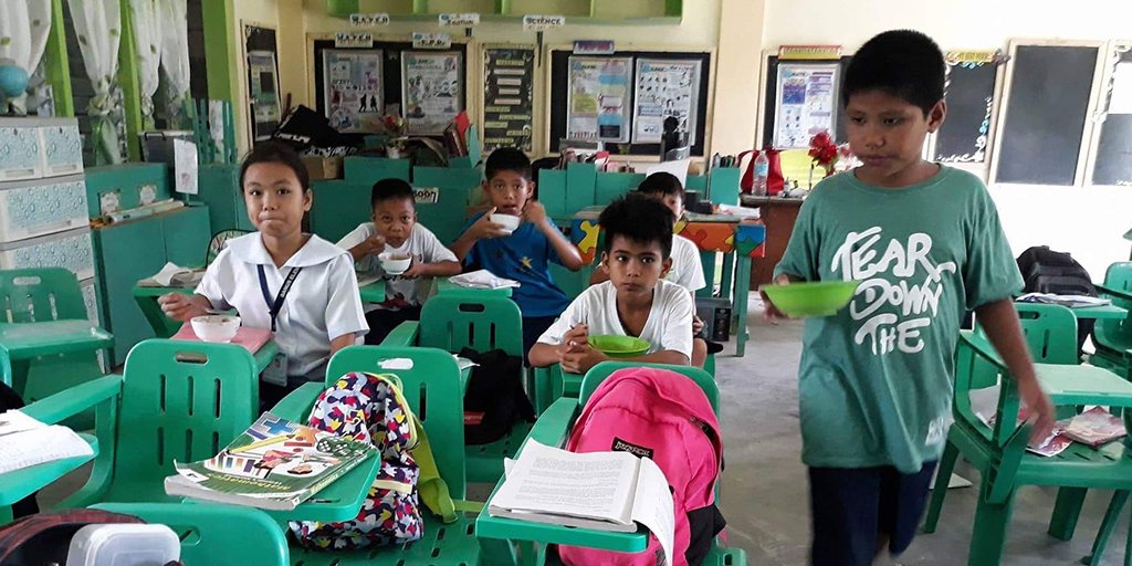 CarringtonFarms's tweet image. Our Carrington Cares program is about so much more than just bringing meals to those in need. It’s about making healthy foods accessible for all and using food as fuel for our bodies, so we can go on to live healthy, happy lives. #CarringtonCares #CarringtonFarms #organic