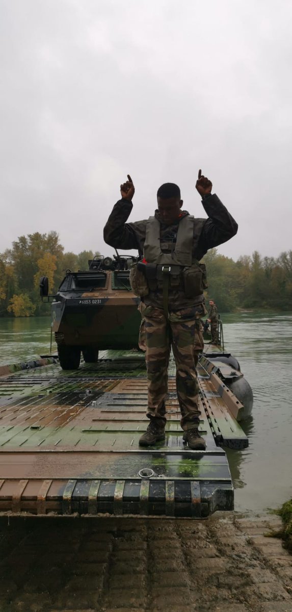 68eRAA_CDC's tweet image. 2/2 quelques photos de cette activité de préparation opérationnelle avec les sapeurs du 19e régiment de génie. #19RG