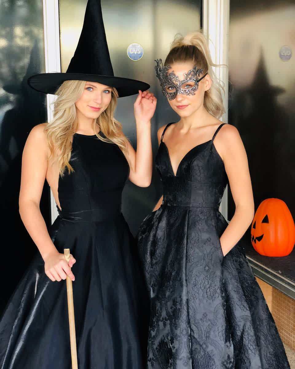 pureprom's tweet photo. Happy Halloween!  Would be rather be a bewitching beauty or a marvelous masquerade babe 👻 Comment your favorite #sherrihill prom 2020 style below!  
@sherrihill 
.
.
.
#purecoutureprom #purecouture #pureprom #puregirls #prom2020 #blackdress #blackballgown #spooky #halloween https://t.co/u10mnsiRqO