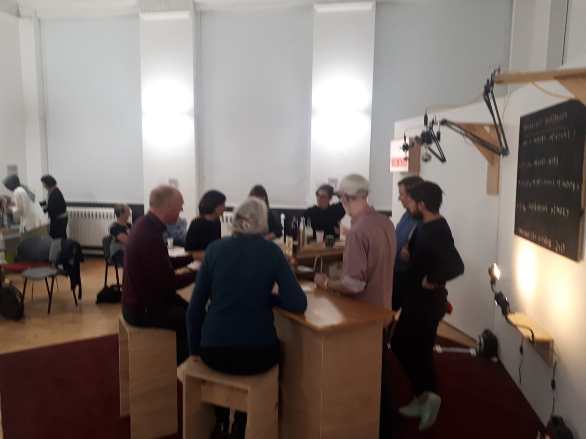 David Farrell-Banks (@d_farrellbanks) on Twitter photo <a href="/Lloyd_Wilson_/">Lloyd Wilson</a> briefing underway for our guest drinkers at the second #broadcastbartender session of the day. 'The Art & Science of Memory'. <a href="/Lloyd_Wilson_/">Lloyd Wilson</a> briefing underway for our guest drinkers at the second #broadcastbartender session of the day. 'The Art & Science of Memory'.