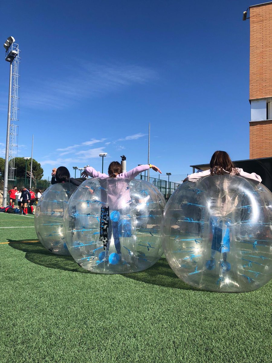 FutbolBubble's tweet photo. Tenemos muchas ganas de este fin de semana largo para celebrar los cumpleaños de los más peques con nuestras Bubbles-kids!!!
Conoces nuestros pack cumpleaños? Y nuestras Bubbles-kids con ventana? Pues ya estas tardando en reservar para que tengan un cumple divertido y original !! https://t.co/JJ7lY943sF