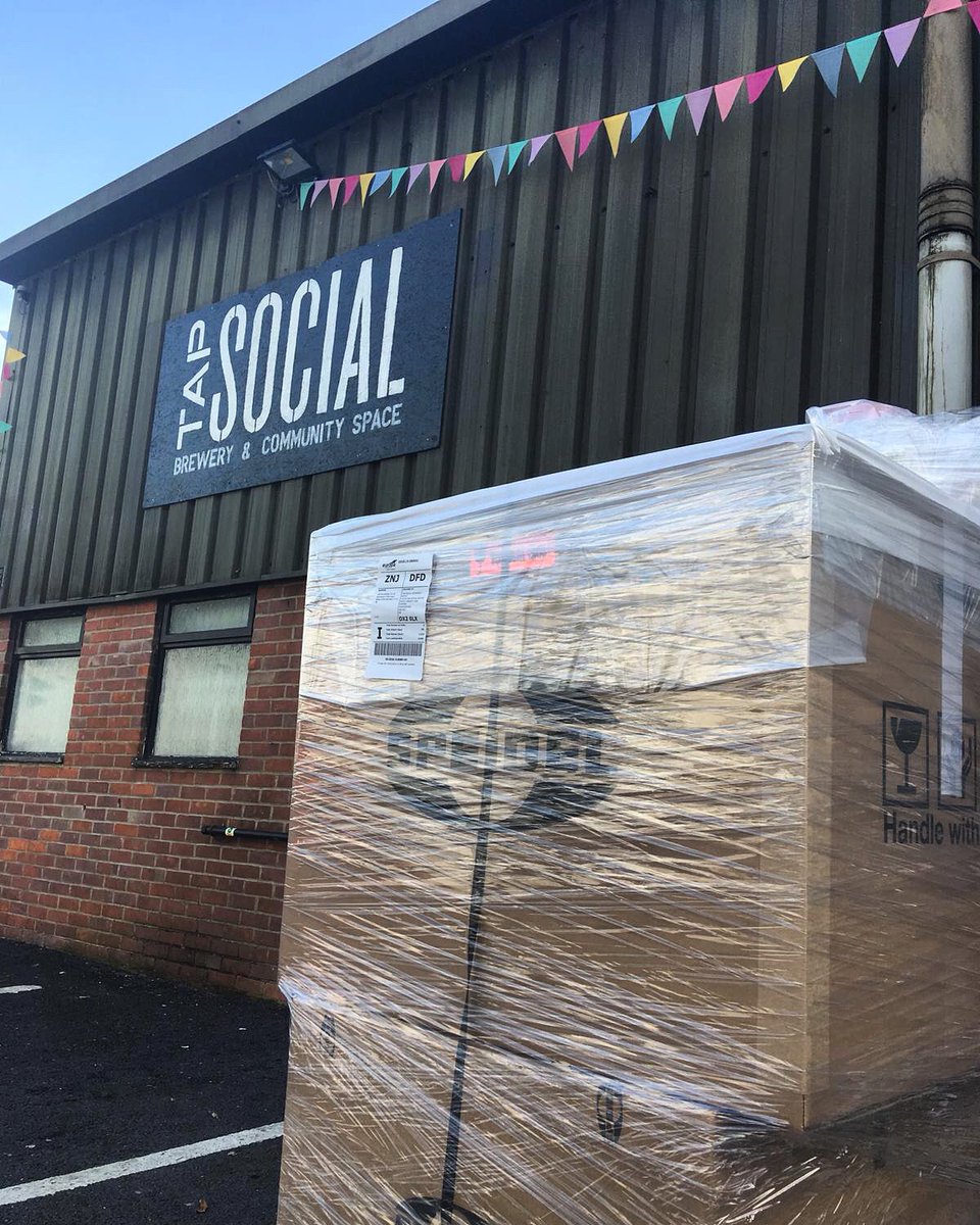 tapsocialbrew's tweet photo. Look what’s touched down in Tap Social town! These boxes are holding five 20L brew kits that'll soon be used in our brand new Brew School, where you can come for a brewing lesson and then brew your own beer from start to finish! Updates to come! 👀🍻📚 #brewschool #backtoschool https://t.co/eyKGWBRXVa