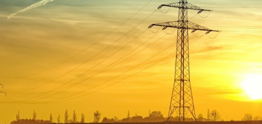 Verschuiving in ODE-tarieven belemmert elektrificatie industrie. Bij een verbruik van 10 miljoen kWh per jaar ga je vermoedelijk 130.000 per jaar extra betalen!  blueterra.nl/verschuiving-i…