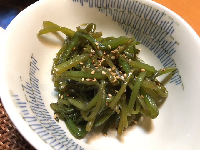 サツマイモの葉っぱや茎は食べられる 栄養効果やおすすめのレシピ お食事ウェブマガジン グルメノート