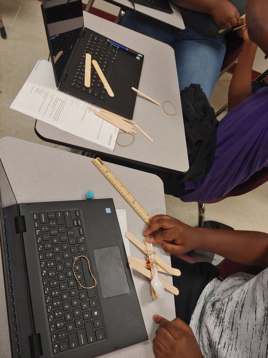 LifewithStellaB's tweet photo. FPWA is catapulting into #STEAM! #SLPSmagnet #StopandSTEAM #FPWA #TheWESTprepmagnet #halloween2019 https://t.co/fW7kJGsl9v