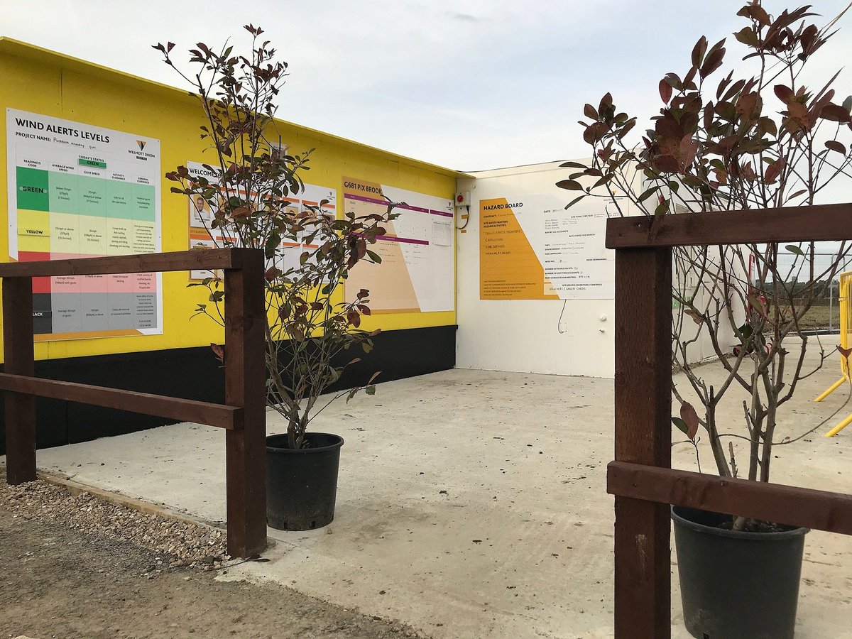 WillmottDixon's tweet photo. We are busy planting trees at our Pix Brook Academy site to help do our part to support The Woodland Trust's campaign in fighting climate change, alongside our customer @PixBrookA @BedsSchTrust π³ #SWAFightingBack #EveryTreeCounts #Sustainability https://t.co/toNANLvw9O