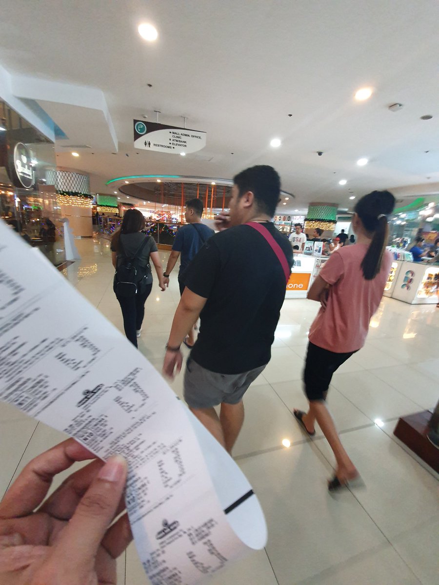 ahrjhay_conte's tweet photo. Just finished watching #Unforgettable. Grabe ka @JustSarahG pinaiyak at pinatawa mo kami ng mga friends ko. Galing galing mo at ni Happy. Super saya yung mga bakla kahit nag #fiftwheel na naman ako. Hahaha. #sulit #UnforgettableStillShowing https://t.co/1XR5OrT7Dl