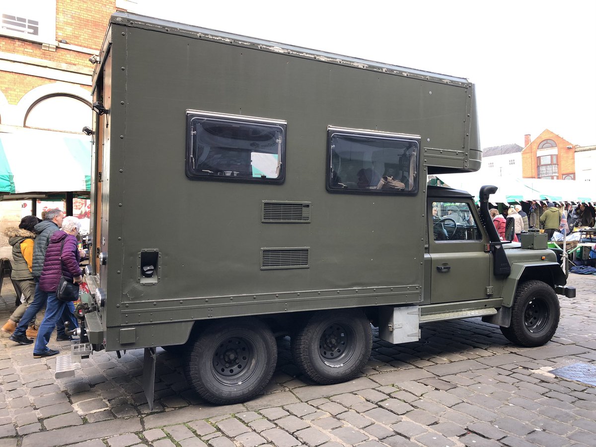 @ArranBee and I didn’t turn up at @derbyuni for our lecture today. Instead we took it - and our @derbyjourno students - to #chesterfield1940s festival instead to do some video journalism. #thisisourclassroom #turnedoutniceagain