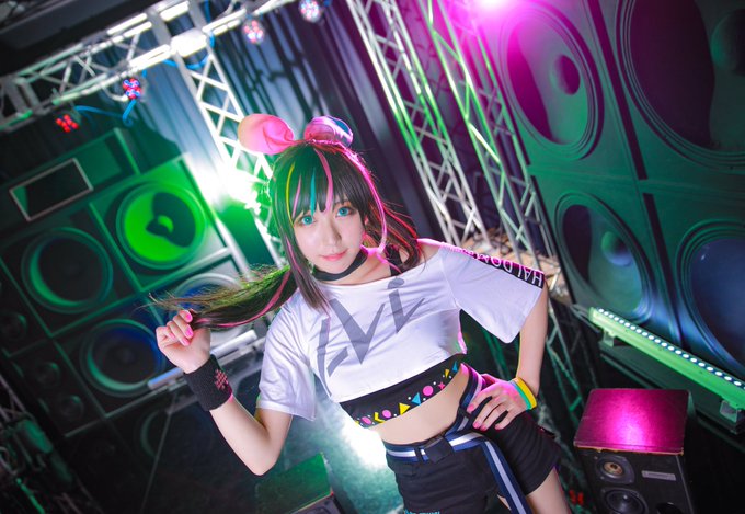 Twitterのコスプレ画像17