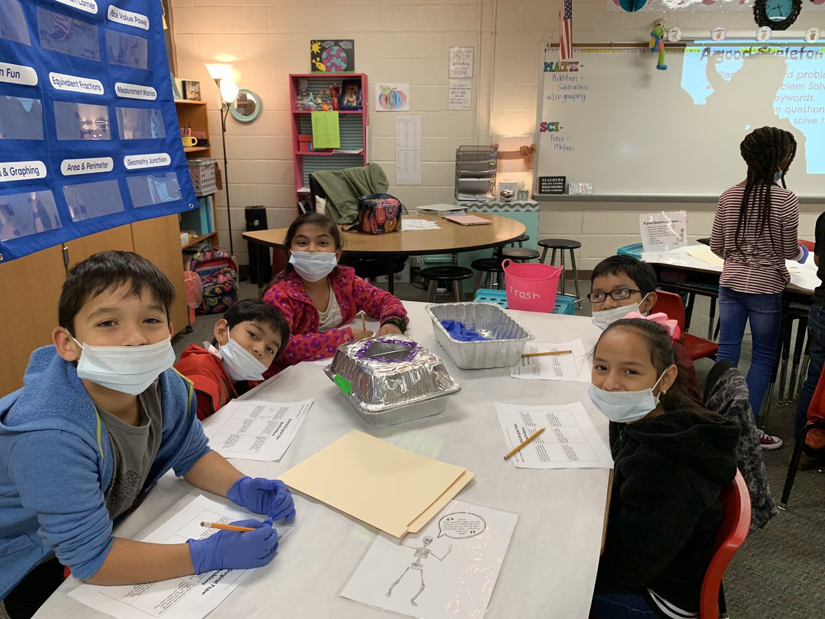 mulgrewinsecond's tweet photo. Surgery is happening in room 516 on this chilly Halloween 🥶🎃 #wordproblemfun #webbelem https://t.co/LxeTG6G2lc