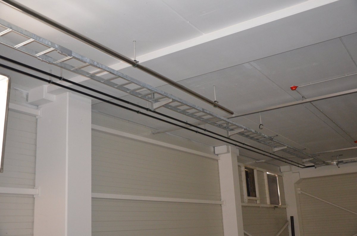 Peikko DELTABEAM® staal-betonliggers in project Sanorice in Zottegem (België), gebouwd door <a href="/StadsbaderNV/">Stadsbader NV</a> .  Het resultaat is een mooie slanke vloer, zonder doorhangende balken. Leidingen zijn hierdoor eenvoudig en strak onder de vloer te installeren.

#DELTABEAM #Brandwerend