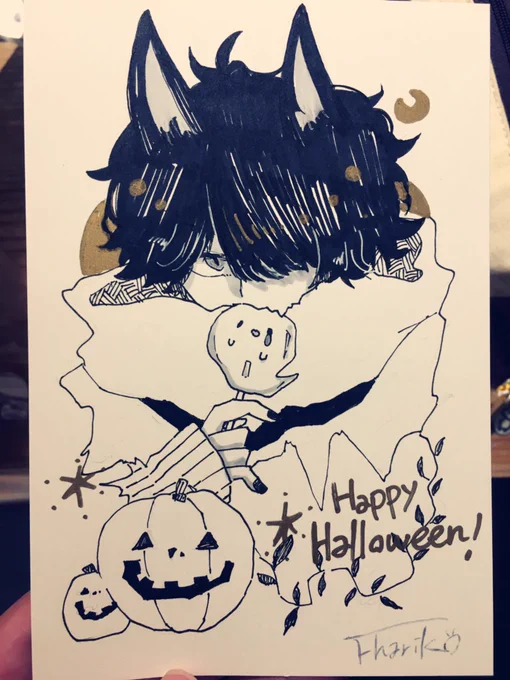 ハロウィン?感無く終わりそうだったので、ドローイング描いてました◎
カボチャが不細工 