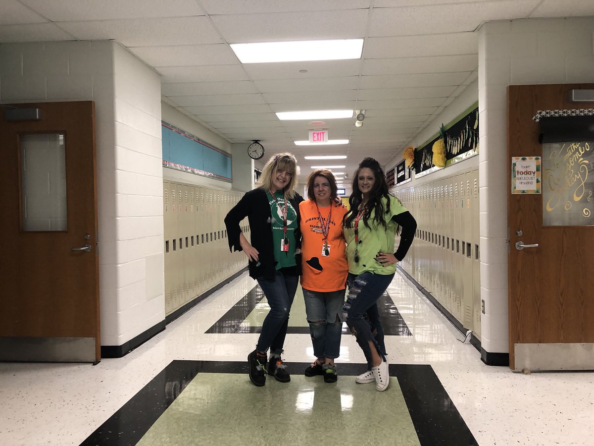 BFifthies's tweet photo. Happy Halloween! https://t.co/ykILVp2iVG