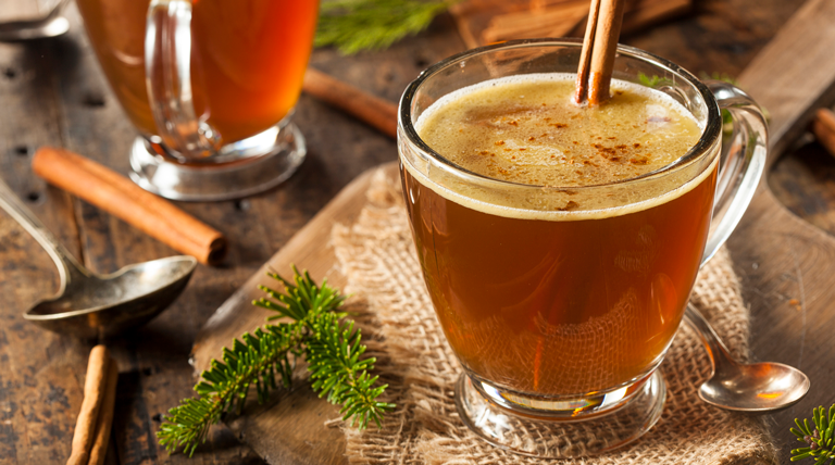 Happy Halloween!🎃These #tea cocktails by 
<a href="/bigelowtea/">Bigelow Tea Official</a> will enhance any Halloween party! bit.ly/34ctRL0