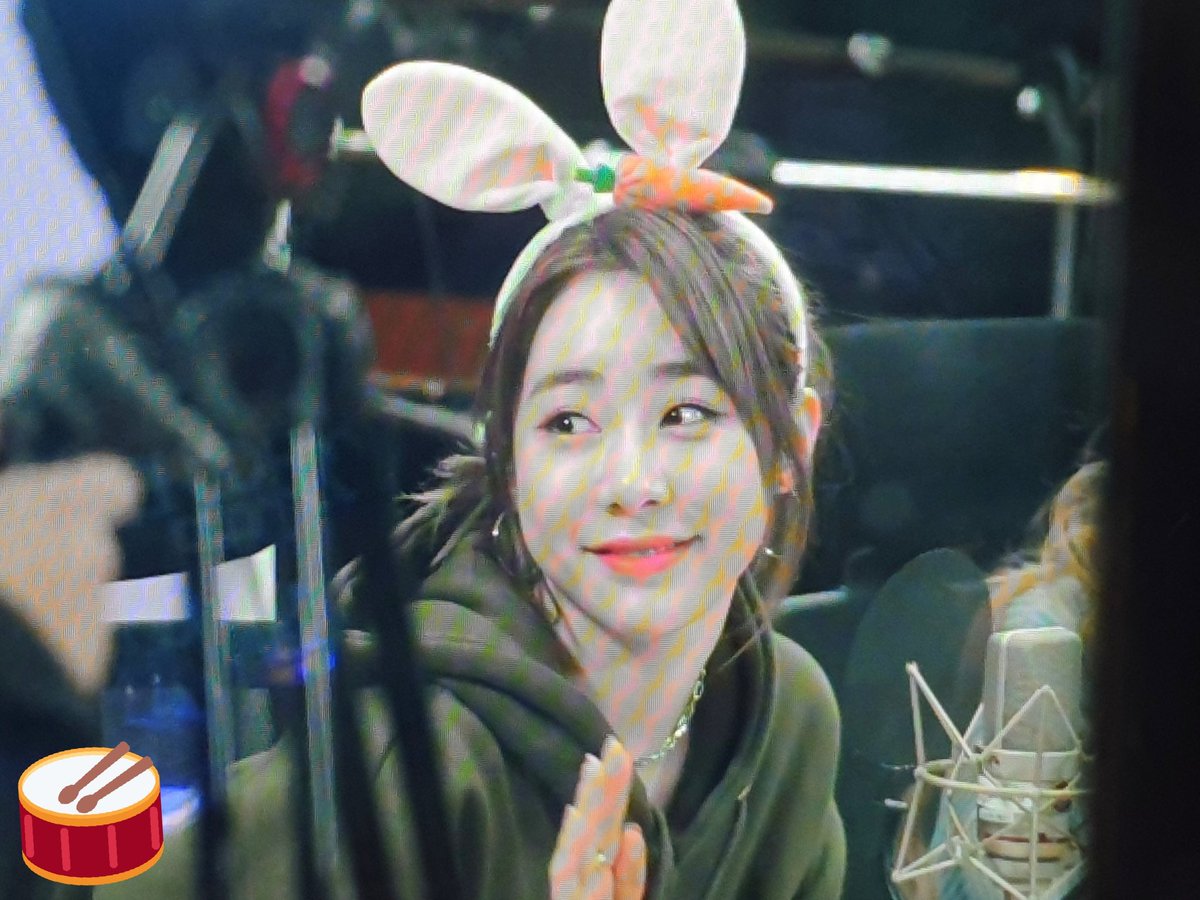 191031 프리뷰

뎡토끼~ 토끼야~ 어~디를 가느냐🐰
#우주소녀 #연정 #WJSN #YEONJUNG <a href="/WJSN_Cosmic/">우주소녀</a>