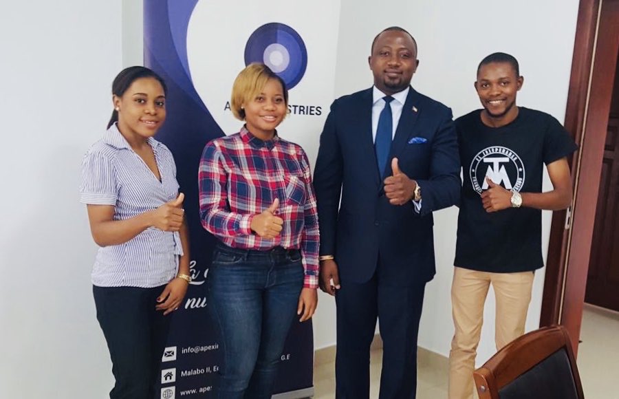 <a href="/APEXINDUSTRIES2/">APEX INDUSTRIES S.A</a> apoya y apuesta por el emprendimiento juvenil; nuestro CEO <a href="/Nze3/">Leoncio Amada NZE</a> se ha reunido con los jóvenes representantes de la Asociación de Jóvenes Emprendedores Ecuatoguineanos #EMEG, y les has mostrado su apoyo cara al evento que organizarán el 9/11/19.<a href="/ASOEMEG/">EMEG</a> <a href="/nj_ayuk/">NJ Ayuk</a>