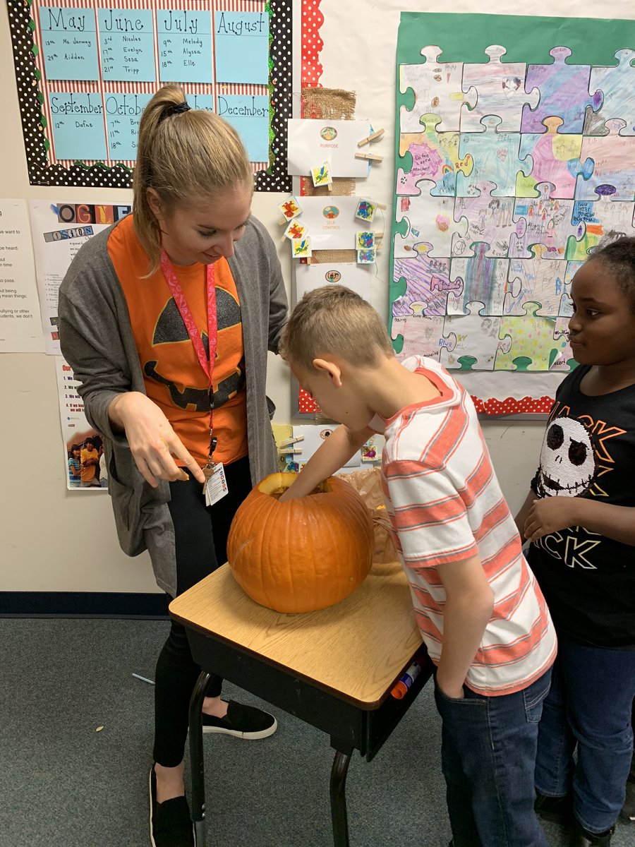 Mrs. Windham tweet media