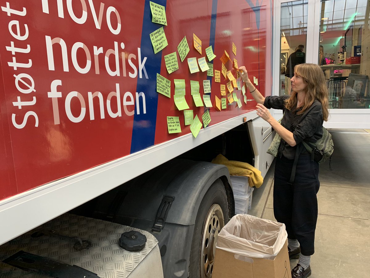 LIFEFonden's tweet photo. Tak for de mange input i dag på #sklmøde19 👍🙏 når det kommer til, hvordan vi i LIFE bedst matcher og imødekommer skolernes behov for naturfaglige #åbenskole-tilbud. Det er guld værd. Følg med - og tilmeld nyhedsbrev - på https://t.co/HHHlXBkE1h. #slnchat https://t.co/7KOMgCUlES