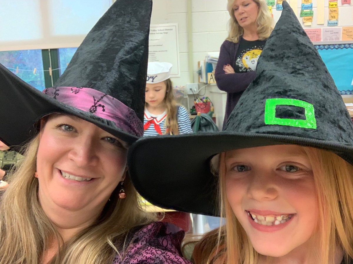 Twinning is winning!! Happy Halloween!!