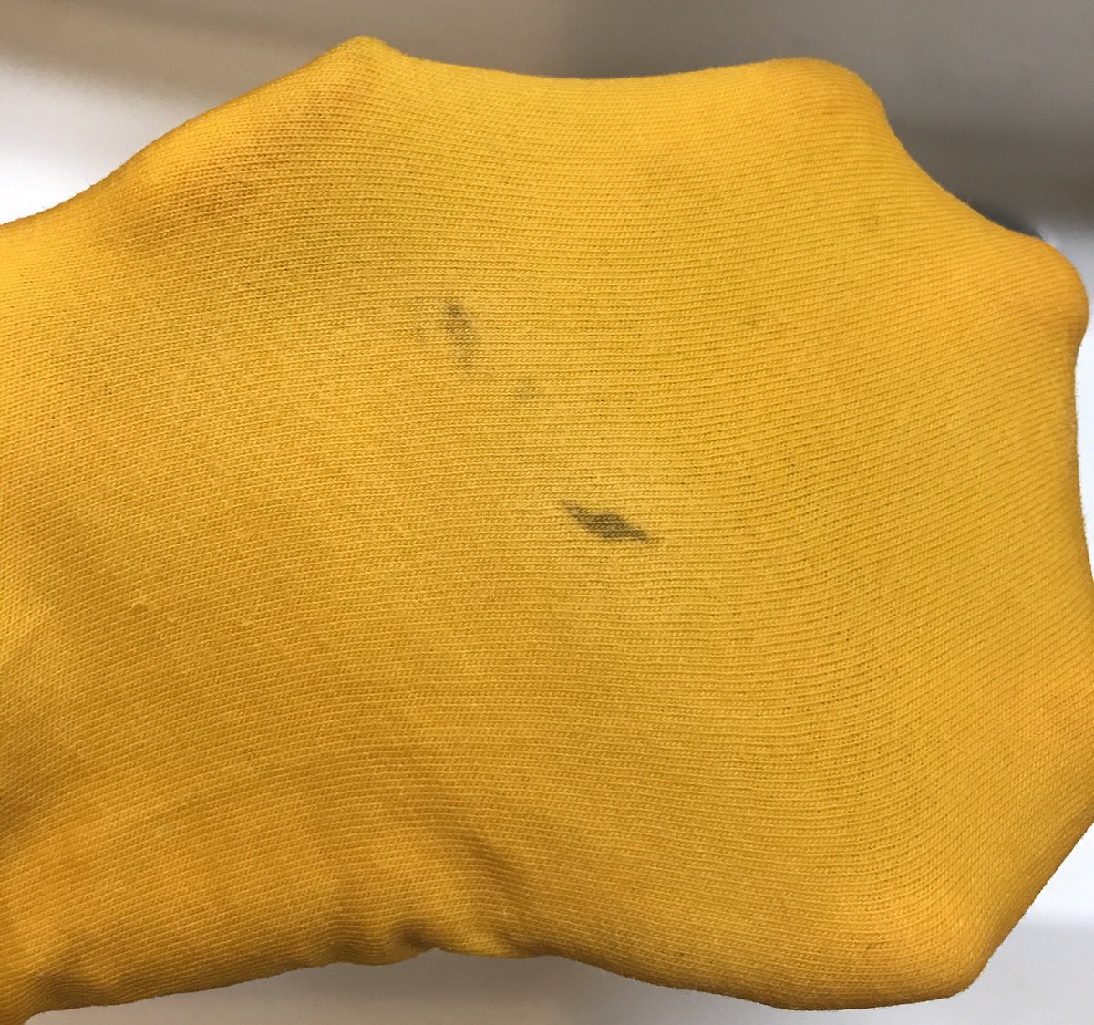 水彩絵の具が服についちゃった時は洗剤じゃなくてフエキのりを使うのです びっくりするほど落ちるのです Togetter 水彩絵の具が服についちゃった時は洗剤じゃなくてフエキのりを使うのです びっくりするほど落ちるのです Togetter