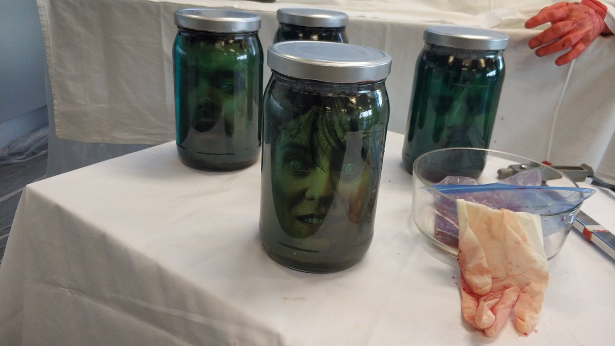 RubenGameDev's tweet image. Part 3: The food tastes different lately

@UbiBarcelona @LifeatUbisoft #LifeAtUbisoft