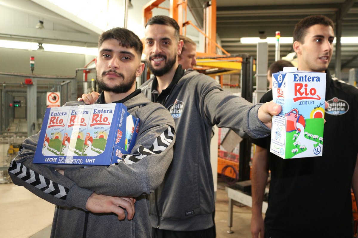 SalvArco's tweet photo. Visita a Leche Río, nuestro patrocinador oficial. Conociéndonos mejor. Muchísimas gracias por hacer club.

@CBBreogan es una plataforma con potencial enorme. 💙

¡Hazte socio comercial!

https://t.co/PQCXlzTQGM

#Empresasquefanequipo
#Unhatempadadecine
#ForzaBreo
#Fagamosequipo https://t.co/aJEKXlA8nG