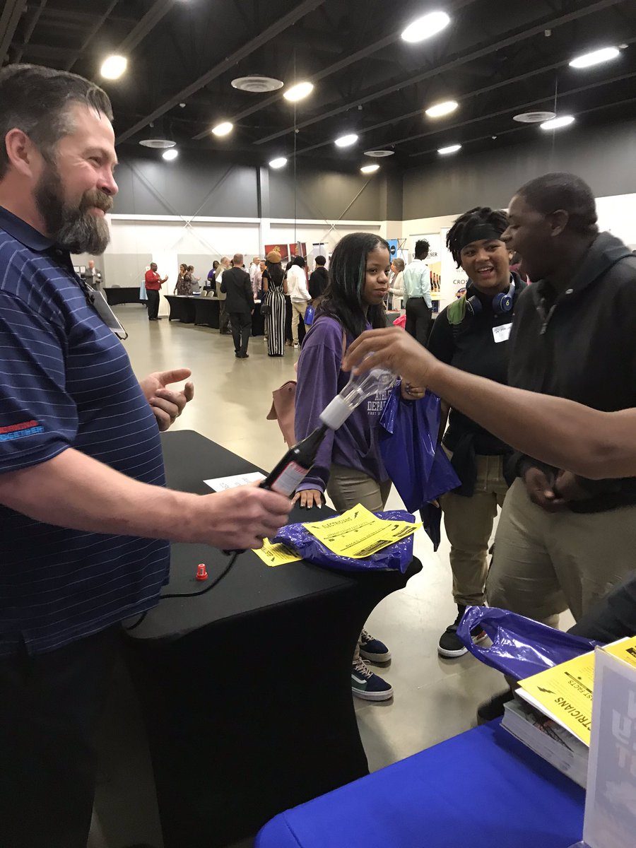 It’s always so much fun at the CPS Career Expo! #iamcps <a href="/CPSadvisory/">CPS Advisory</a>