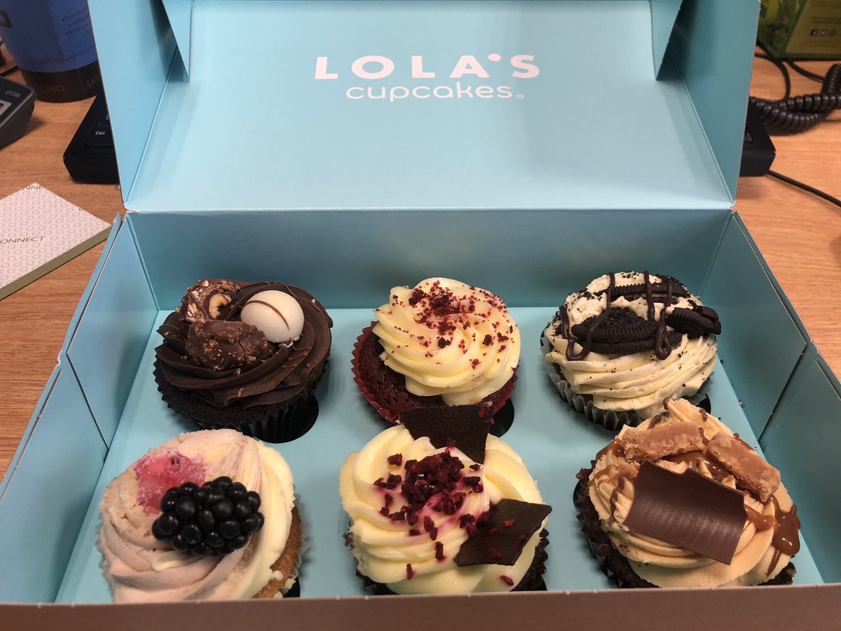 SamE_Jones's tweet photo. @AccountancyA thank you for my #cupcakes today #nomnom #lolascupcakes 😋 https://t.co/sEWpsFhBz9