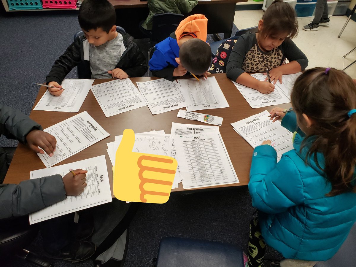 cd4teach's tweet photo. My #enrichment firsties are using binary code to discover the coloring scheme for their Halloween picture. #thisstuffishard #wecandohardstuff @NISDGlass https://t.co/X4E7iSDJ1g