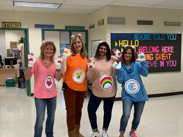 oakridgesps's tweet photo. At Oak Ridges P.S., we CARE!  We are having a great day! #CareBear  #halloween2019 https://t.co/qUTgWTc5nF