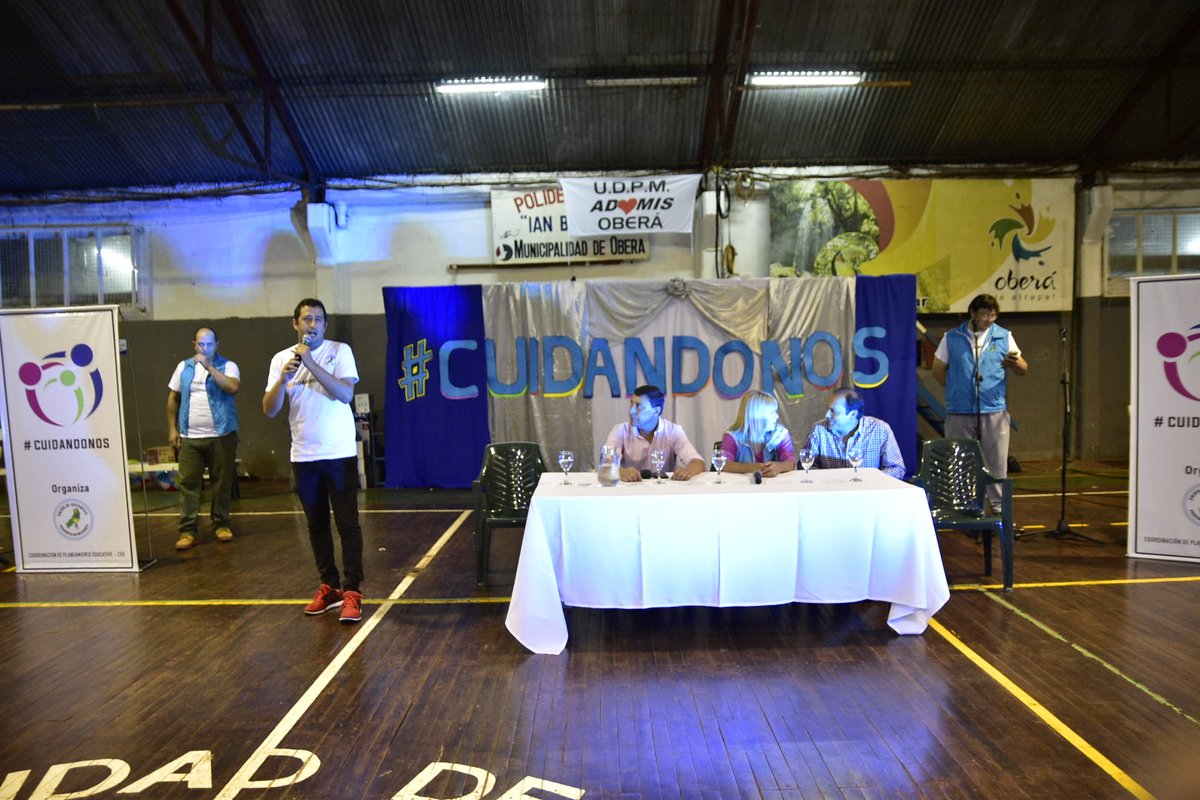 Se realiza en el complejo Ian Barney Oberá colmado de alumnos  participando en esta gran iniciativa desde la UDPM #cuidandonos
<a href="/mariluleverberg/">Stella M Leverberg</a> 
<a href="/drfernandezok/">Carlos Alberto Fernández</a>