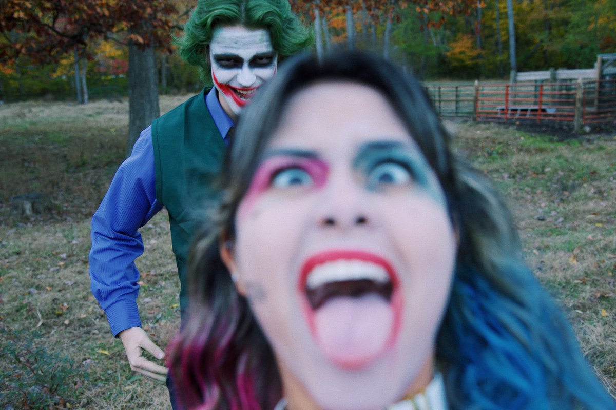 jerezgabs's tweet photo. daddys little monster 💀 #HappyHalloween2019 #halloween2019 #joker #HarleyQuinn #relationshipgoals #Halloween https://t.co/qT7mlf4iVZ