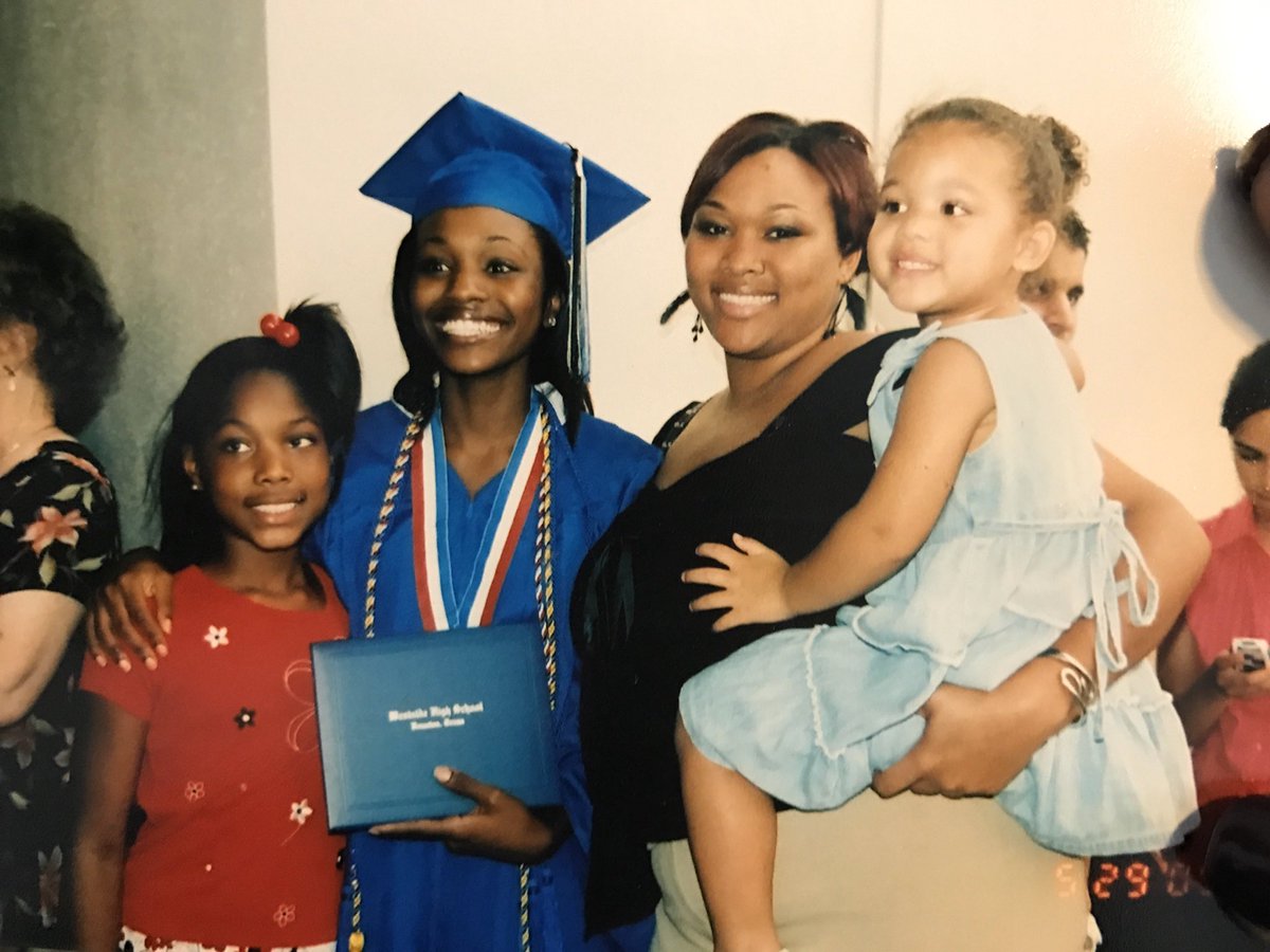 lnatrail_star's tweet image. My lil boo  💜💜💜 @_jaaaybee_ HBD Halloween head ass 😍😘🥰 #okimdone