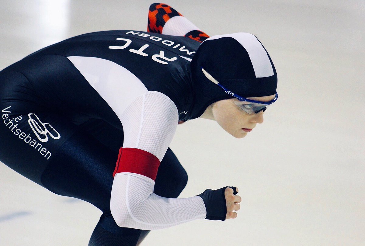 naomivdwerf's tweet photo. Yesss!! Morgen maak ik mijn debuut op het WorldCup KwalificatieToernooi in Thialf! 💥😱🤩 Ik ga rond 18:42 van start op de 1500m, wat live te volgen is via https://t.co/am4Hybw9F8! 🤗 

#wckt #thialf #1500m #schaatsen #skateunited #rtcmidden #raceday #letsgo https://t.co/8kz7gW6jwI