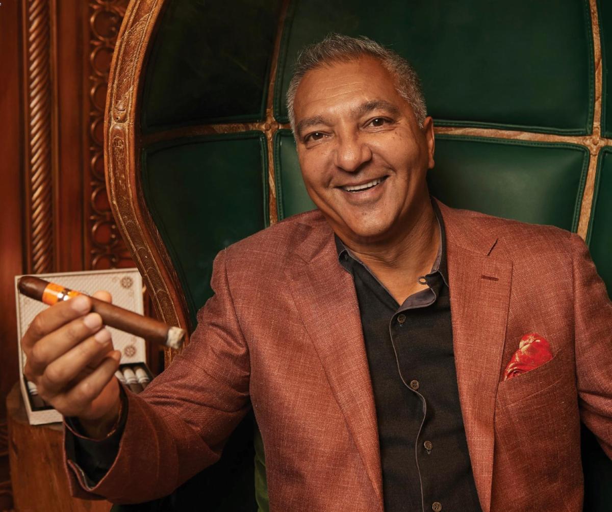 Finck Cigars tweet media