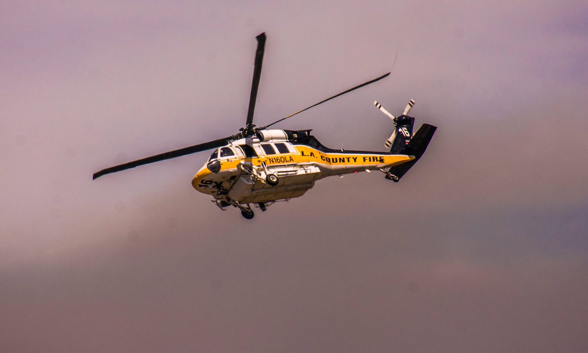 div8incidents's tweet photo. @LACOFD @LACoFireAirOps @CHPsouthern @LASDHQ unified command on the #BreaFire in #diamondbar https://t.co/APBZVJB9lb
