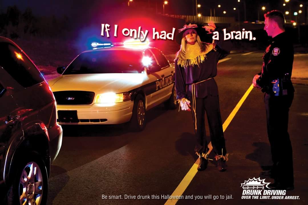NaplesPolice's tweet photo. The treat is getting home safely from the Halloween party without getting behind the wheel if you've been drinking.
#DriveSober #ArriveAlive #HappyHalloween #DontTrickYourself https://t.co/96fREtPqbI
