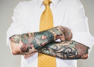 InformaNetmx's tweet photo. #Nacional @SCJN niega 'discriminación' ante despido de un hombre por un tatuaje
-Determinó que la cruz esvástica del sujeto sí puede ser considerado como un discurso de odio

https://t.co/S1jiof9LPS https://t.co/c2a6NgPFJj