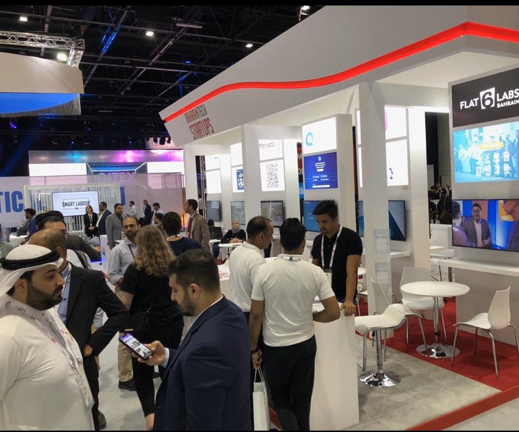 we_are_elevoro's tweet photo. #tbt to our trek to Dubai for the Gitex Global Conference. After listening to various speakers from different backgrounds and paths, we are proud to learn from their experiences and hope to empower those that are willing to make a mark on the world #gitextechweek #we_are_elevoro https://t.co/Llcdg8NJLL