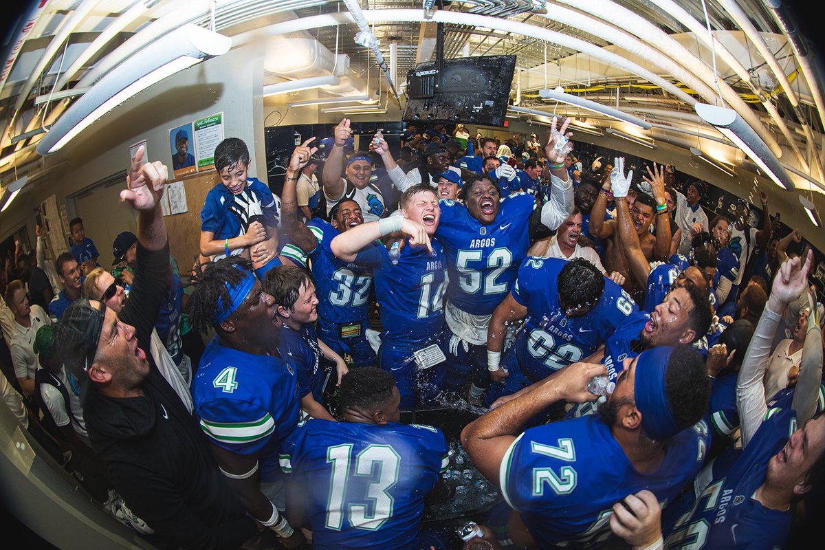 UWF's tweet photo. RT to send good vibes to @UWFFootball this weekend. 🏈 https://t.co/y6B8DLDMYf