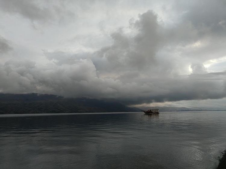 Misafirimizin objektifinden her saniye değişen HAZAR GÖLÜ manzaralarını kaçırmayın 👍