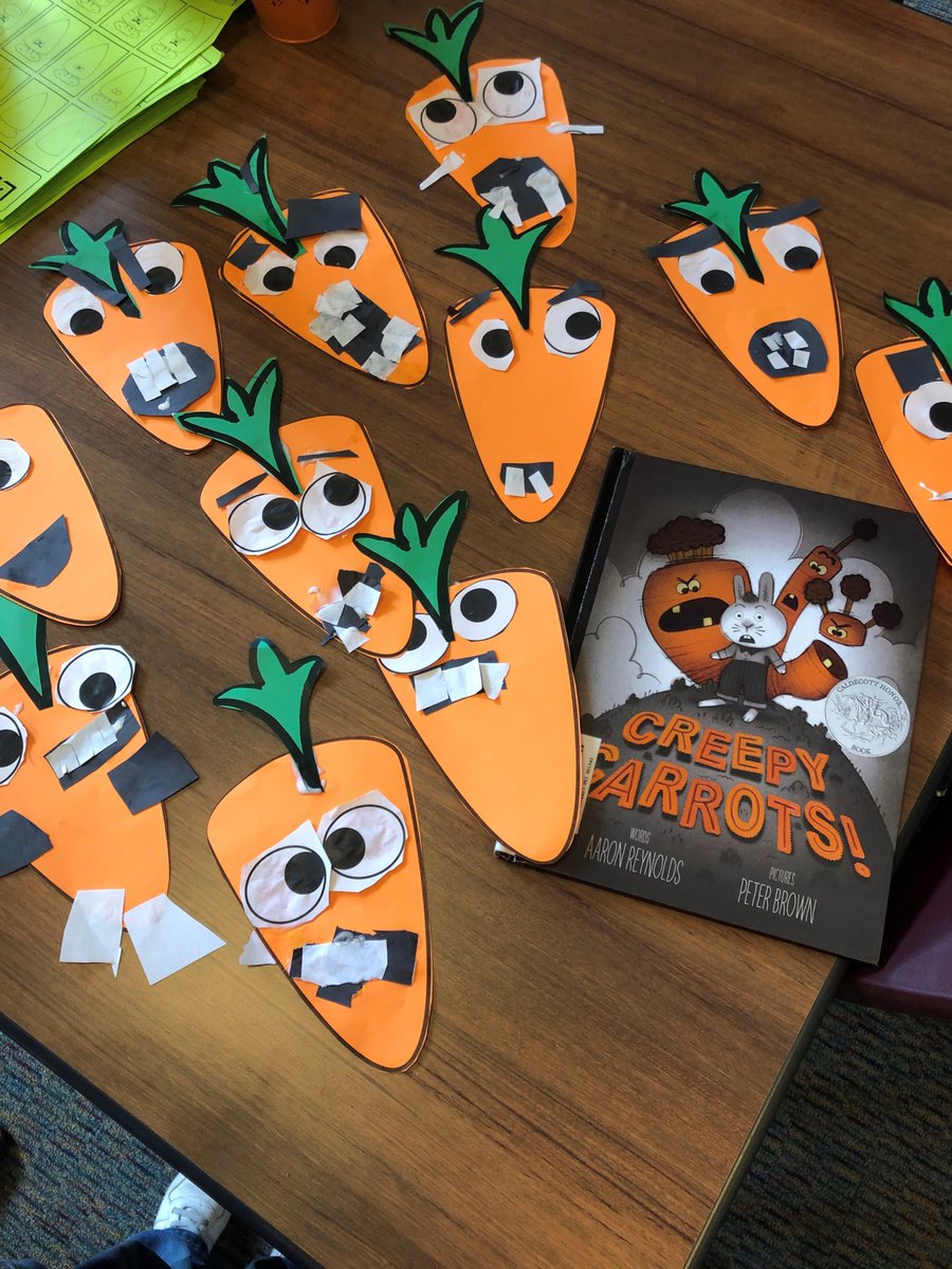 Brandenburglib's tweet photo. It's been a spooky and fun week in the Brandenburg Library! @BburgCougars @Brandenburglib @IrvingLibraries https://t.co/i00Cgt8ahr